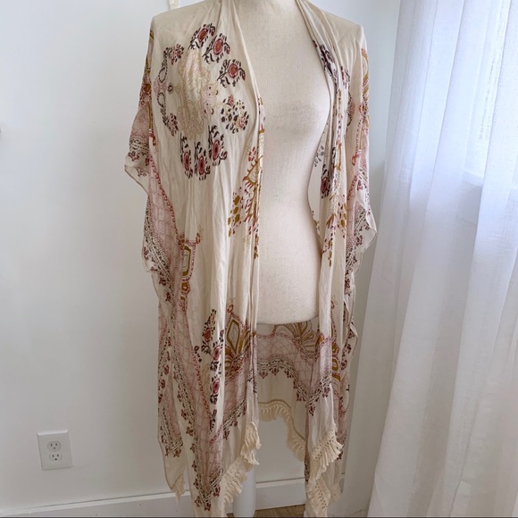 woven heart Tops - Woven Heart | Kimono Coverup Floral Prints (A101)